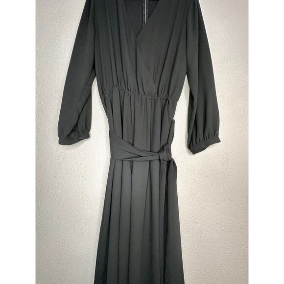 Halogen Black Women's Longsleeve Belted Jumpsuit Size M V-Neck Pockets - Picture 13 of 16